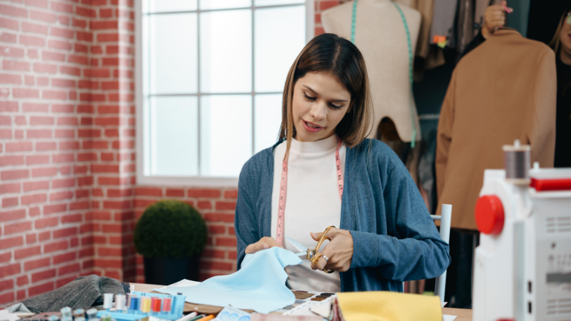 Cristiane Ruon dos Santos destaca que alguns erros de estilo envelhecem o visual e podem ser evitados com escolhas simples.