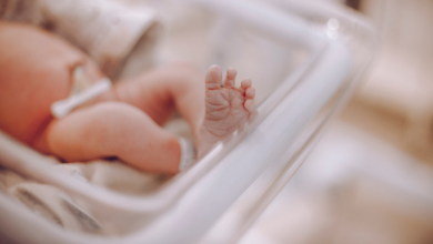 Bebê abandonado em hospital na Zona Leste de SP acende alerta sobre vulnerabilidade social e falhas na rede de proteção