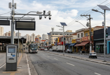 Inteligência artificial avança no Brasil e pode mudar empregos e serviços: o que moradores da Zona Leste precisam saber
